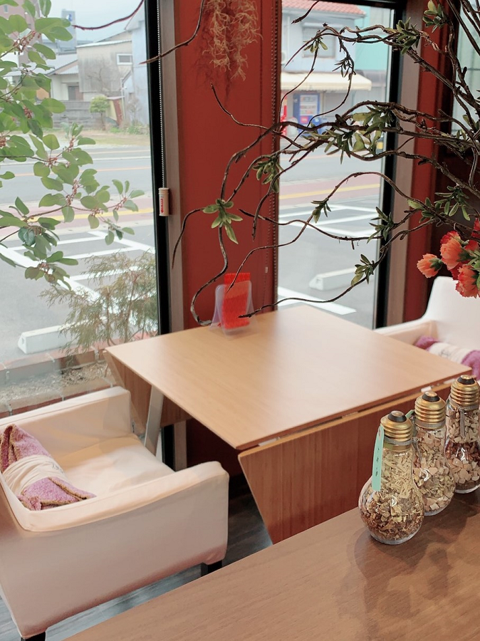 お洒落な内装の漢方カフェ